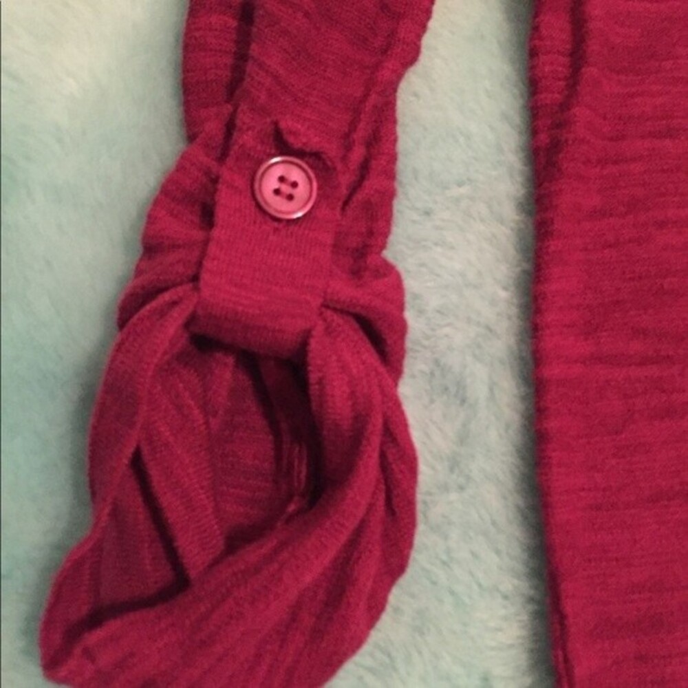 Express size medium low cut cardigan button sleeve - Picture 3 of 6